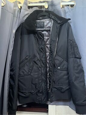 Men's Black Bomber Jacket with Sherpa Collar and Quilted Lining